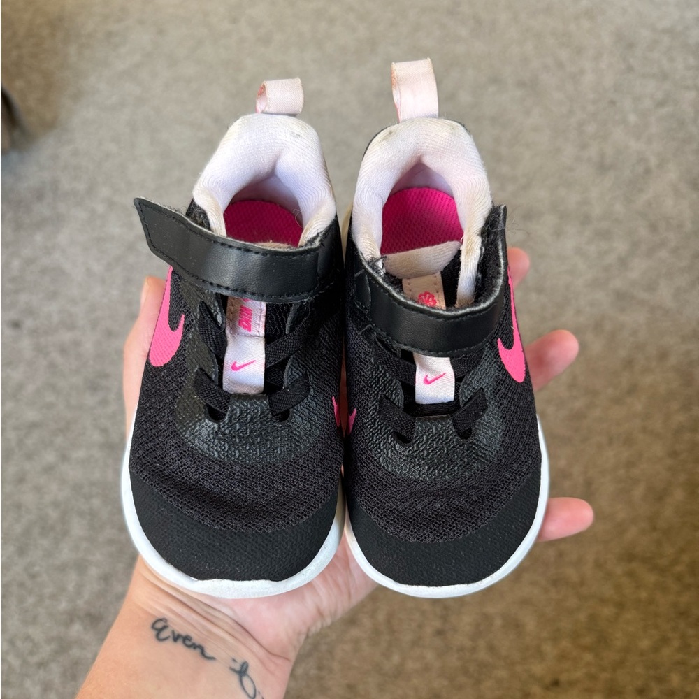 Nike Kids Black Sneakers with Pink Accents